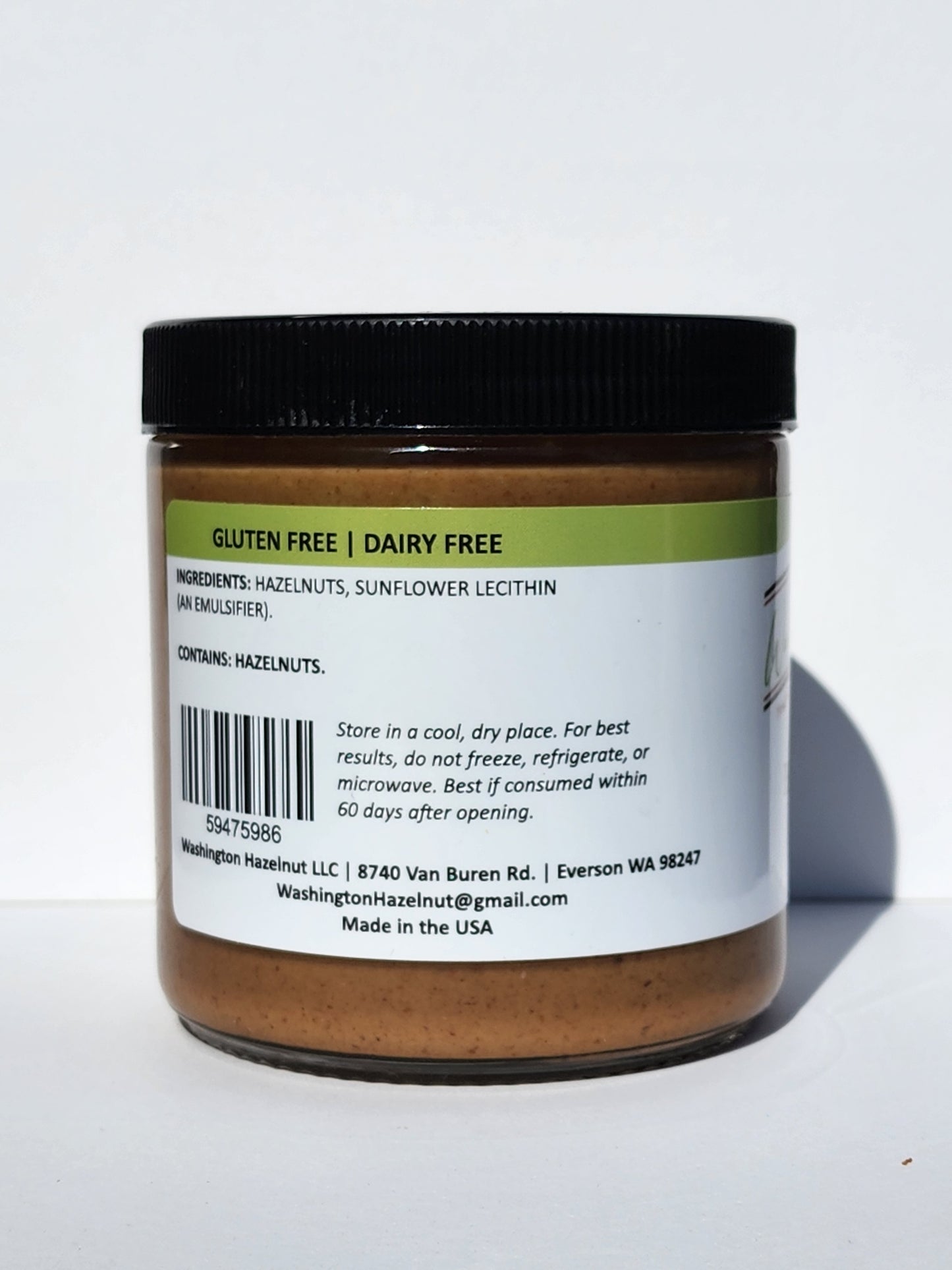 Smooth Hazelnut Spread ingredients and storage