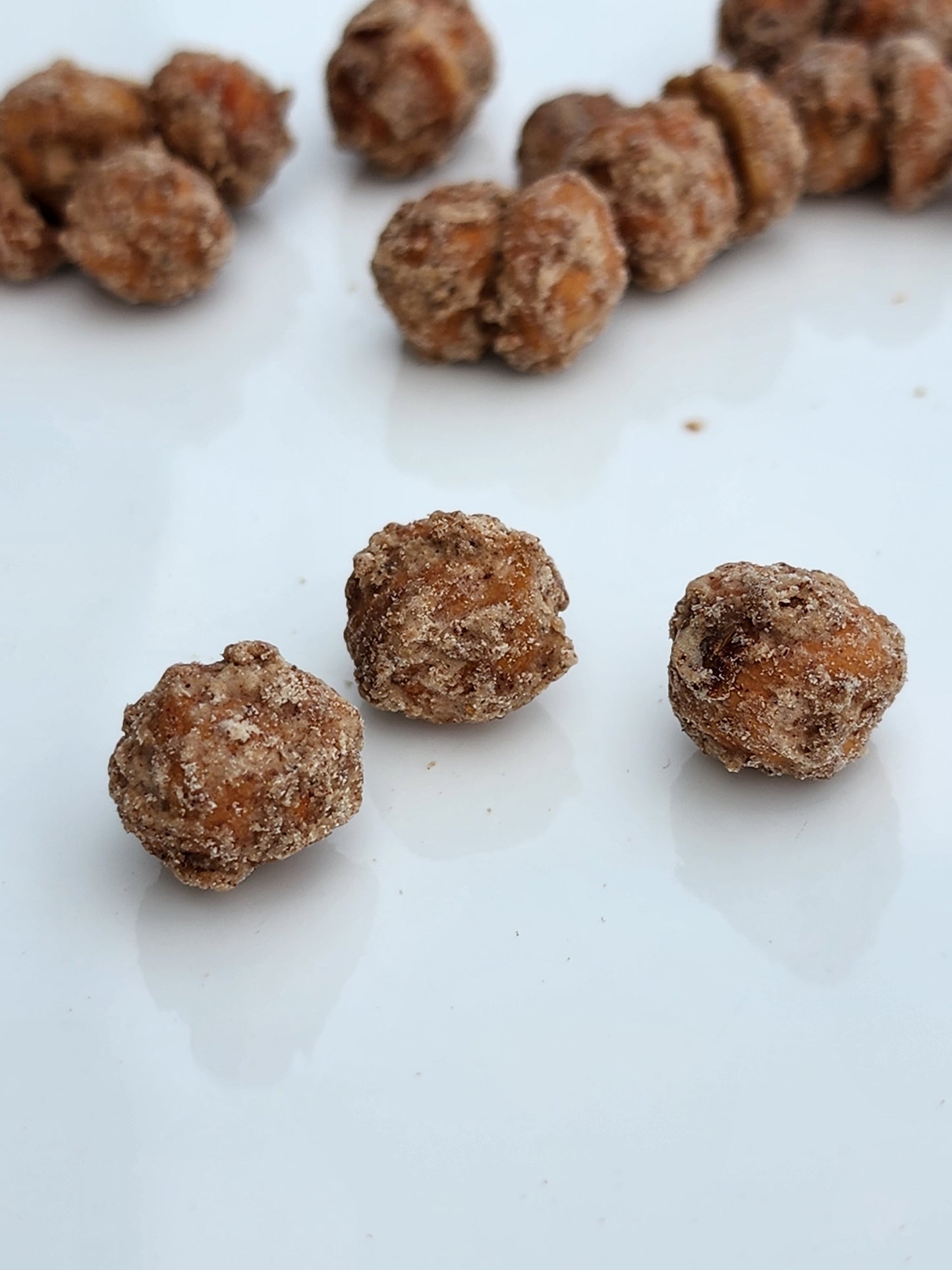 Cinnamon Crunch Hazelnuts